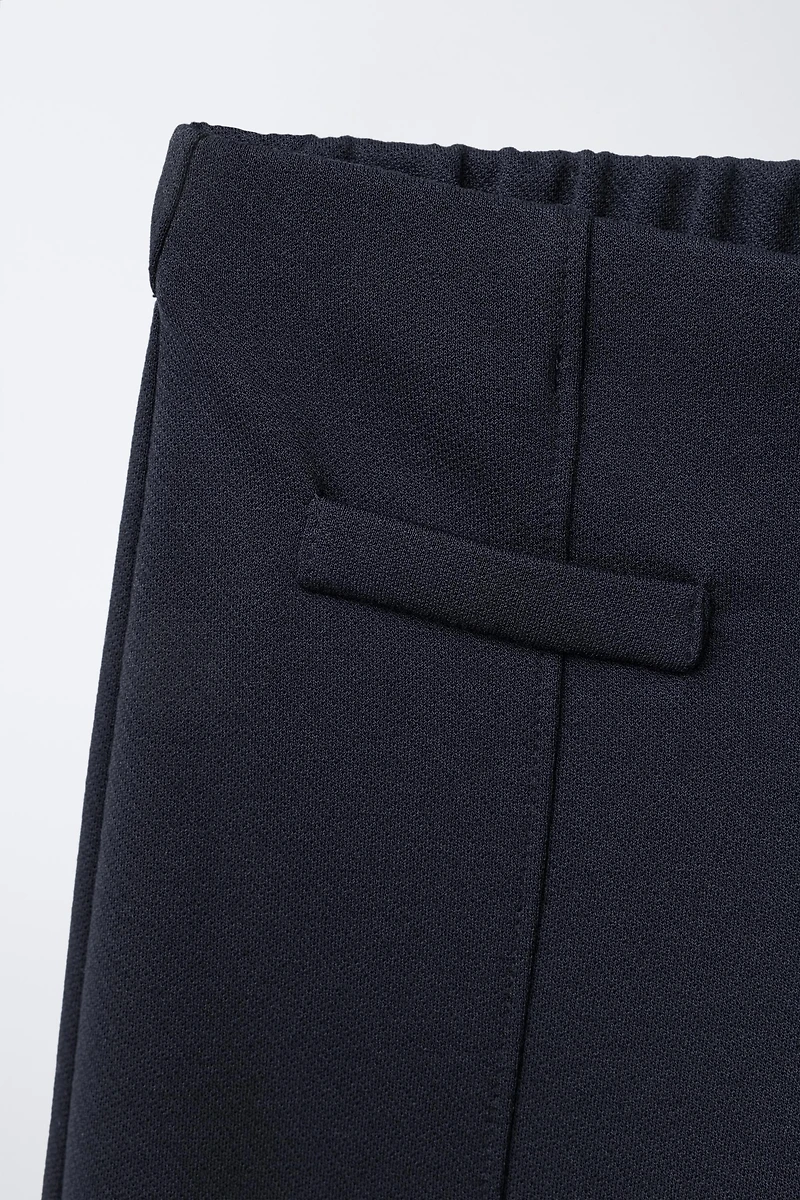 PANTALON WIDE LEG AVEC NERVURE