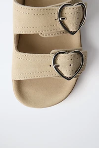 LEATHER BUCKLE SANDALS
