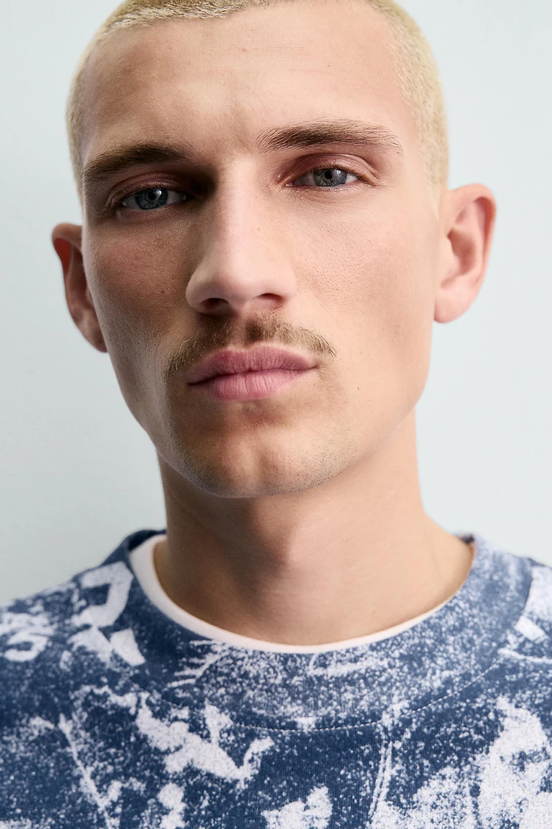 T-SHIRT IMPRIMÉ FOOTBALL AMÉRICAIN CHAMPION ® X ZARA