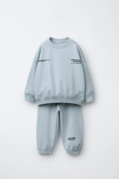 TEXT SWEATSHIRT AND JOGGER PANTS JOGGING SET