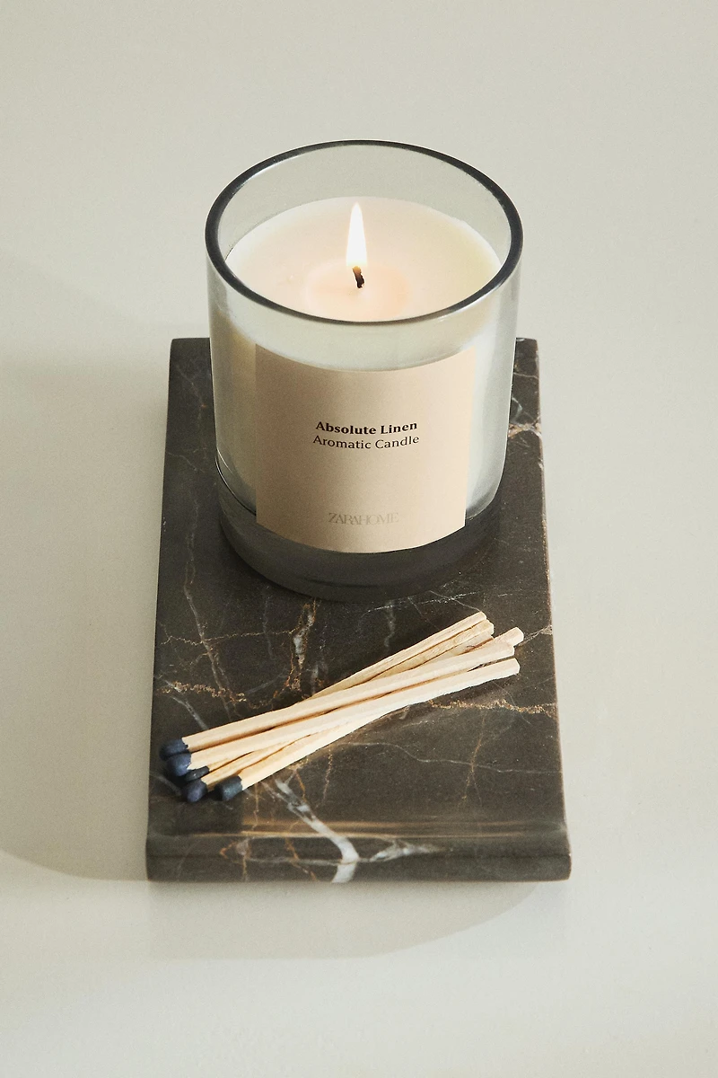 (200 G) ABSOLUTE LINEN SCENTED CANDLE