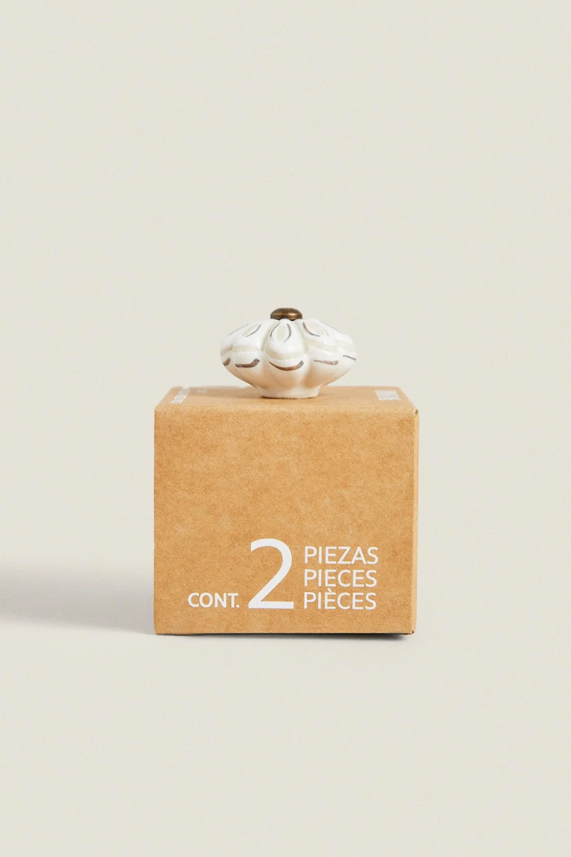 SET OF CERAMIC FLOWER KNOBS (SET 2
