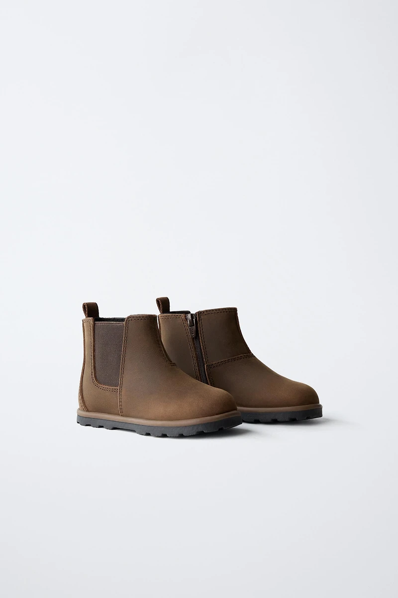 BOTTES EN CUIR TENDANCE