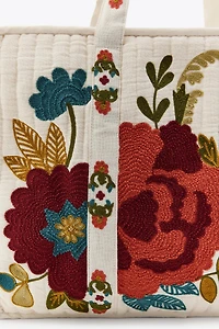 FLORAL EMBROIDERY QUILTED BAG