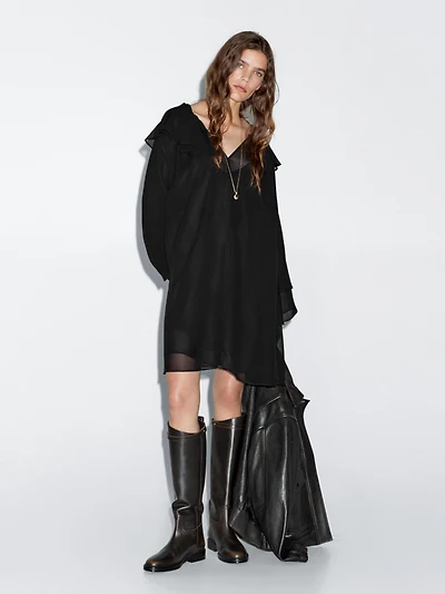 Short ruffled dress