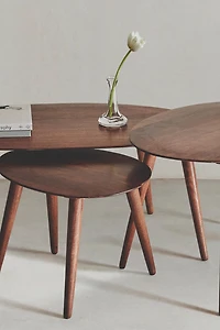 BEVELED WOOD COFFEE TABLE