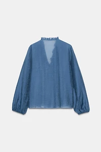 RUFFLED BLOUSE
