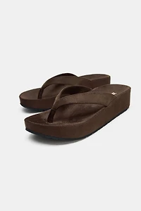 STRAP PLATFORM SANDALS