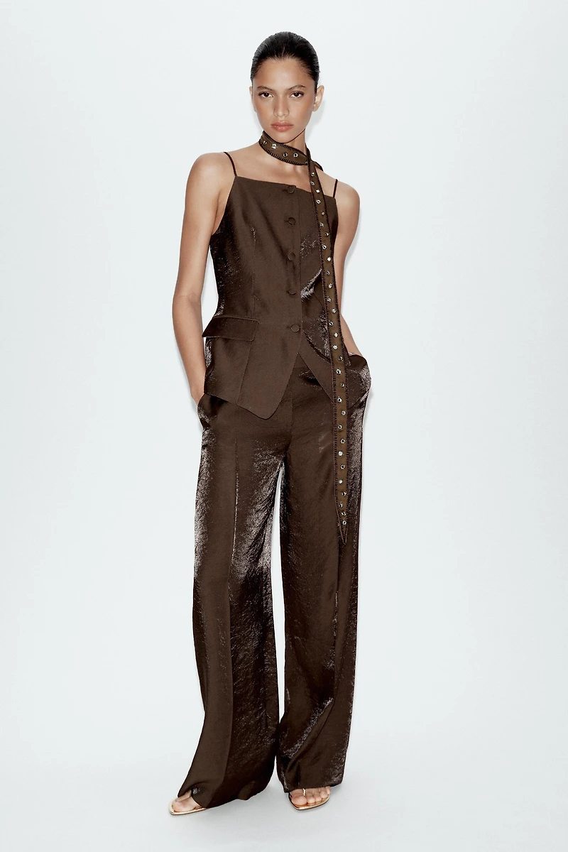 SHINY EFFECT VEST
