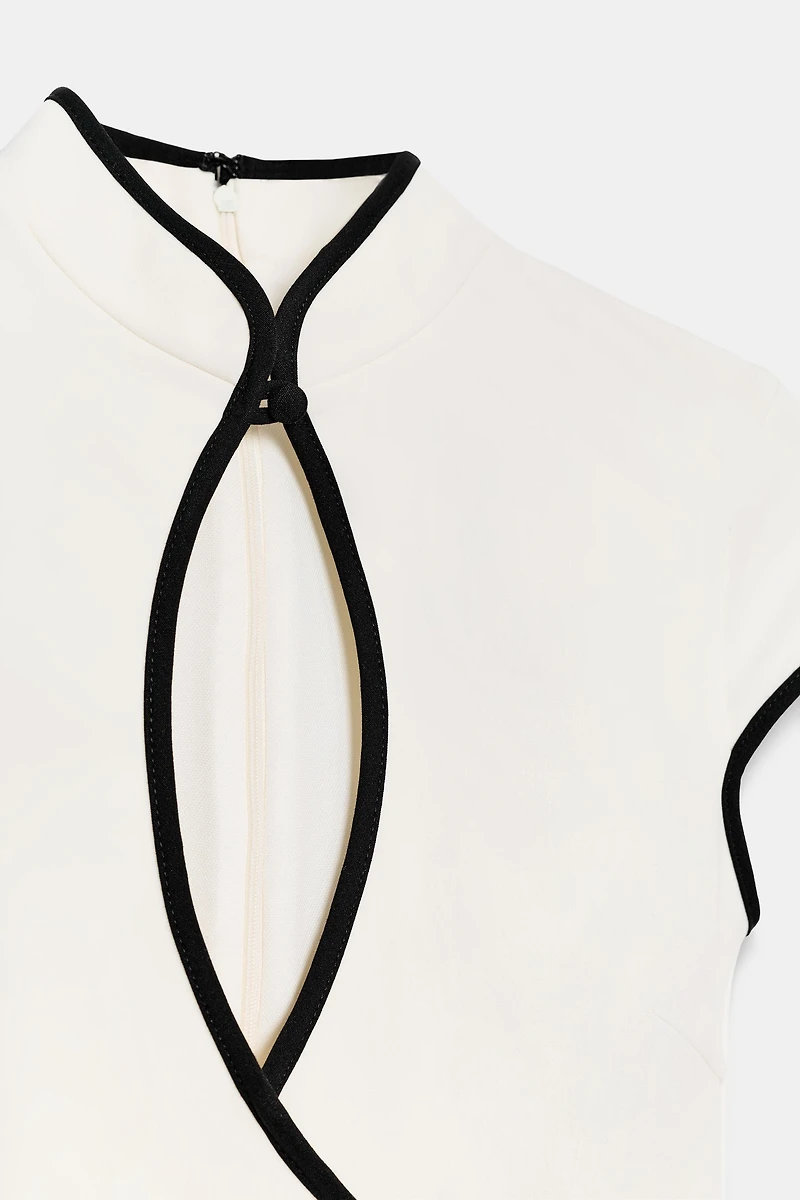 CONTRAST PIPING MINI DRESS