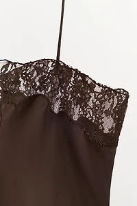 SATIN EFFECT LACE TOP