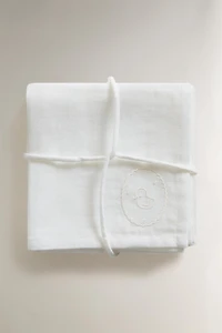 BABY EMBROIDERED MUSLIN CLOTH PACK (PACK OF 2)