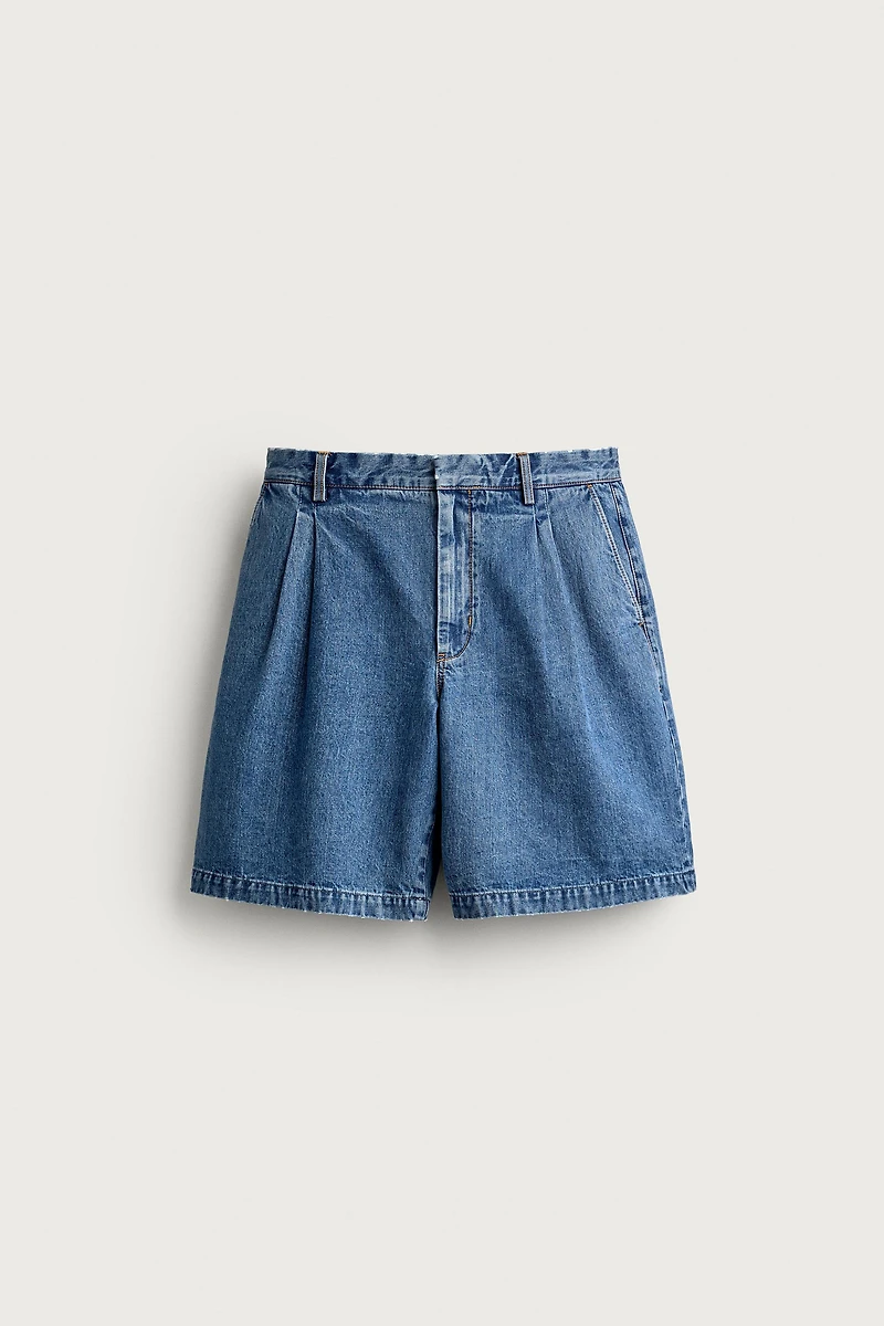 BERMUDA EN JEAN REGULAR FIT À PLIS