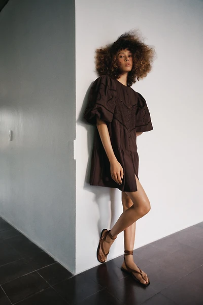 EMBROIDERED POPLIN MINI DRESS