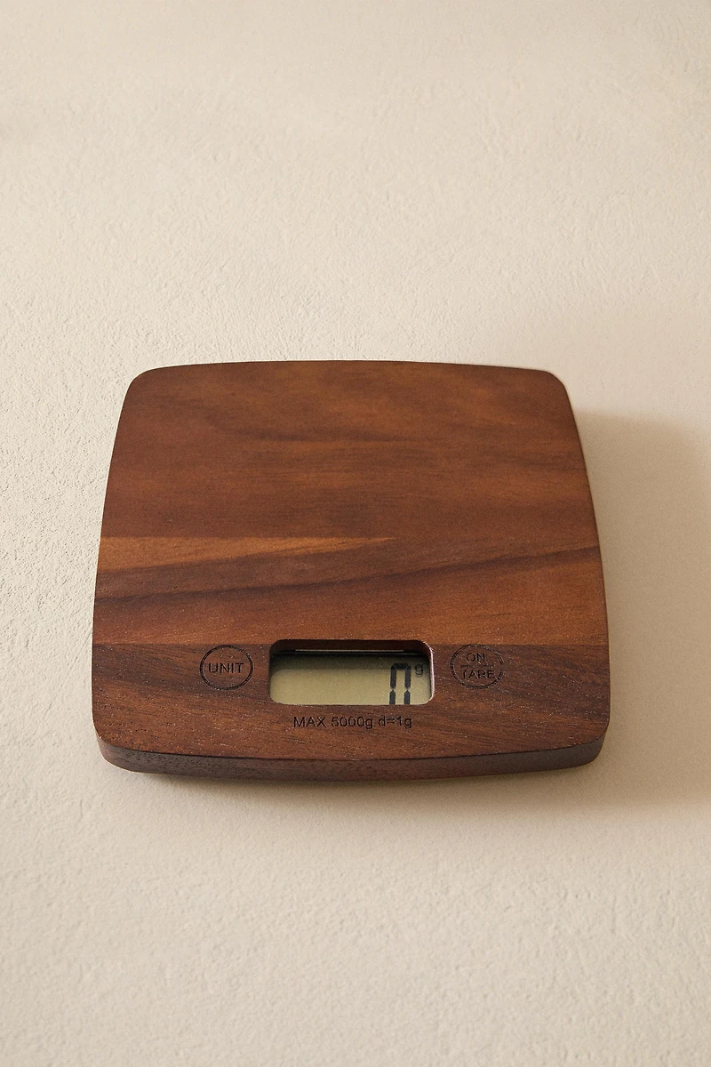 WOODEN KITCHEN SCALE