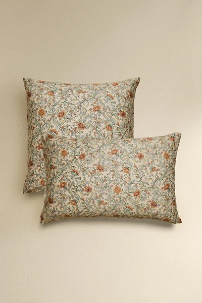 SATEEN PILLOWCASE WITH FLOWERS (300 THREAD COUNT)