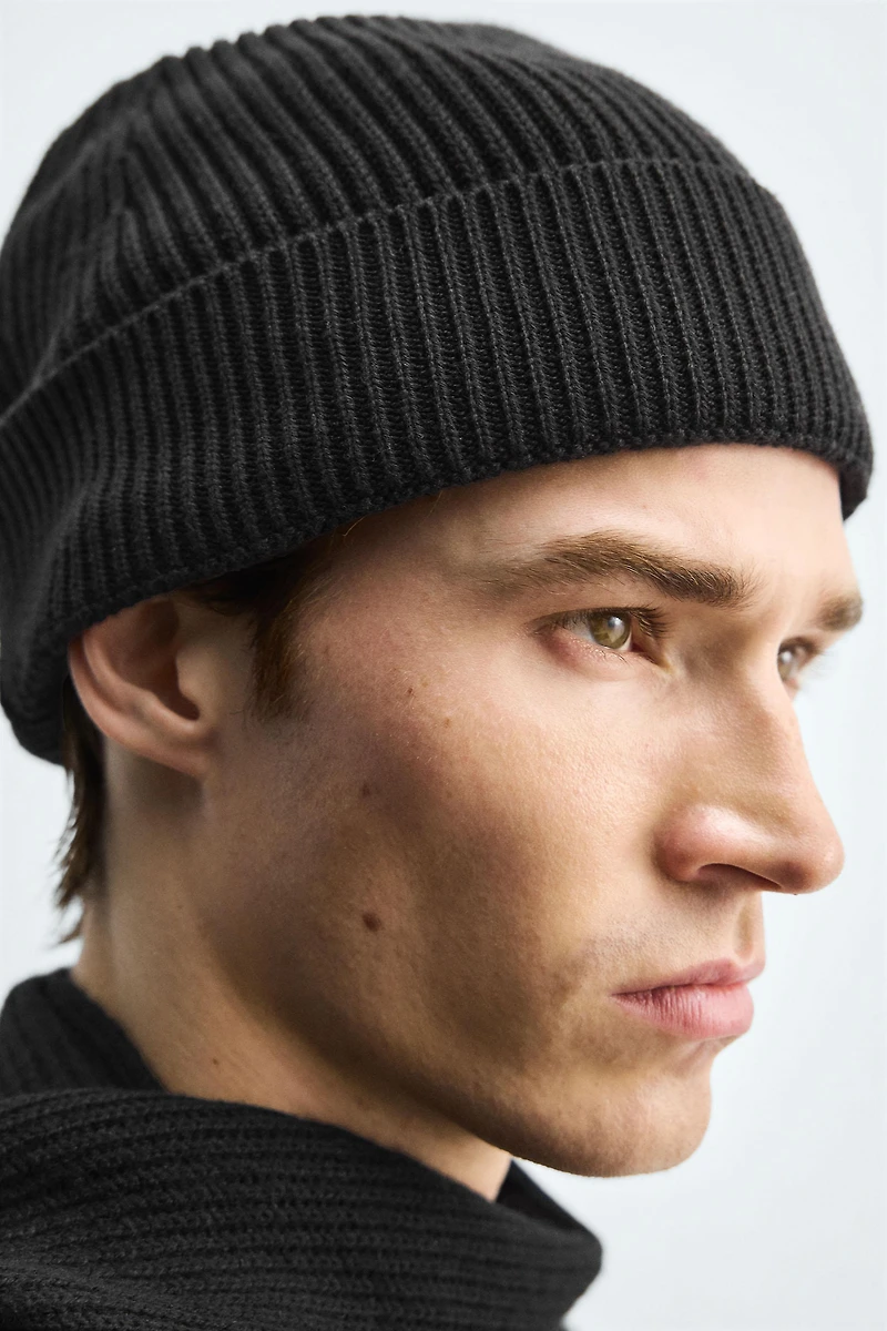 BASIC KNIT HAT