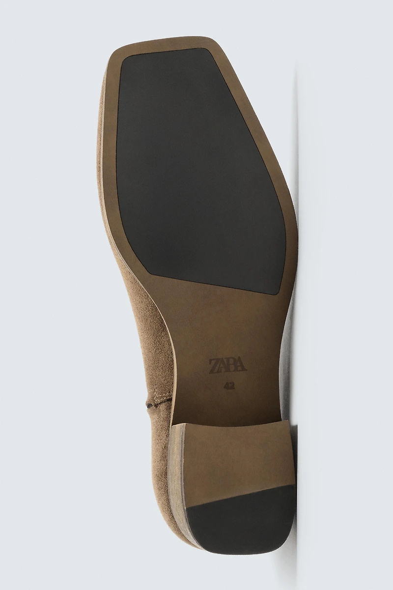 BOTTE EN CUIR À TALONS