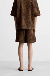 EMBOSSED EMBROIDERY SHORTS