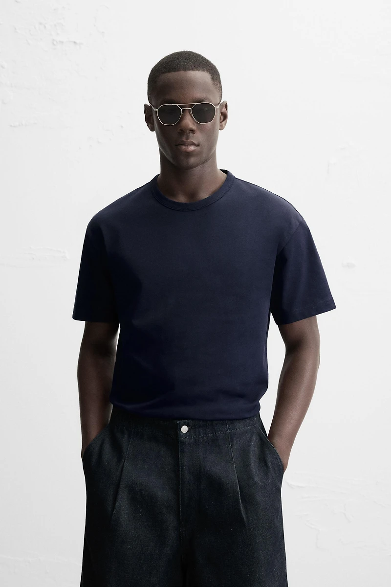 HEAVYWEIGHT BASIC RIBBED T-SHIRT