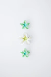 PACK OF THREE HIBISCUS HAIR CLIPS
