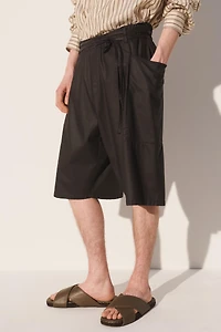 BERMUDA RELAXED FIT LYOCELL EFFET CIRÉ
