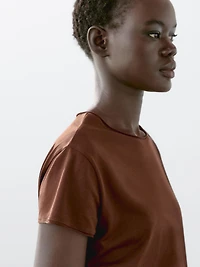 Flowing short sleeve T-shirt