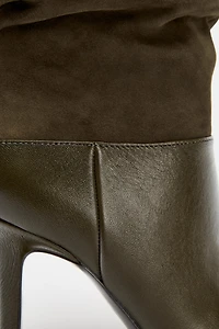 CRINKLED EFFECT LEATHER ANKLE BOOTS