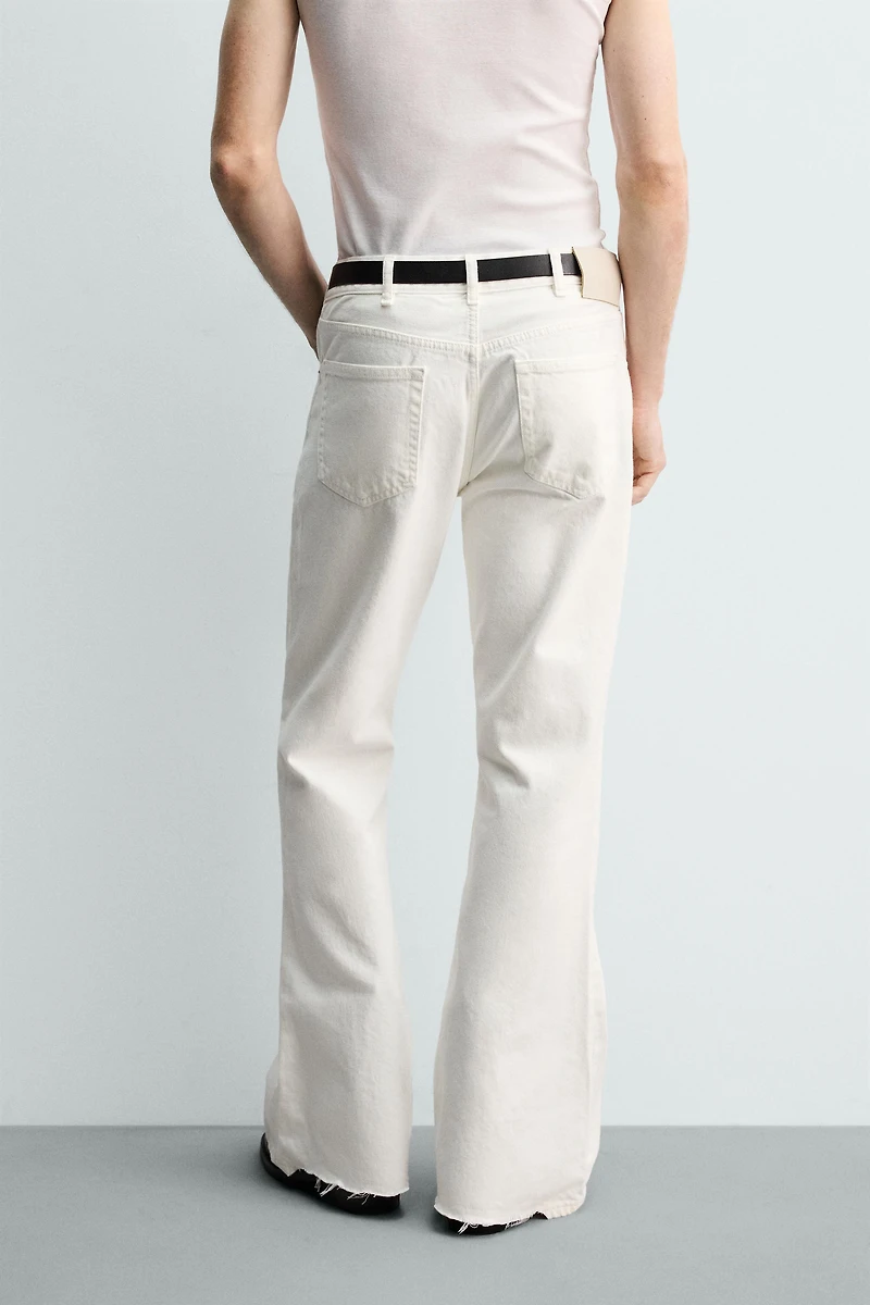 FLARE FIT JEANS
