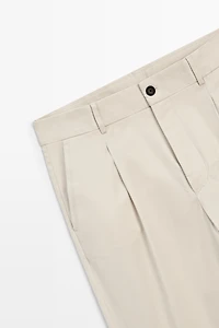 Relaxed fit darted pants