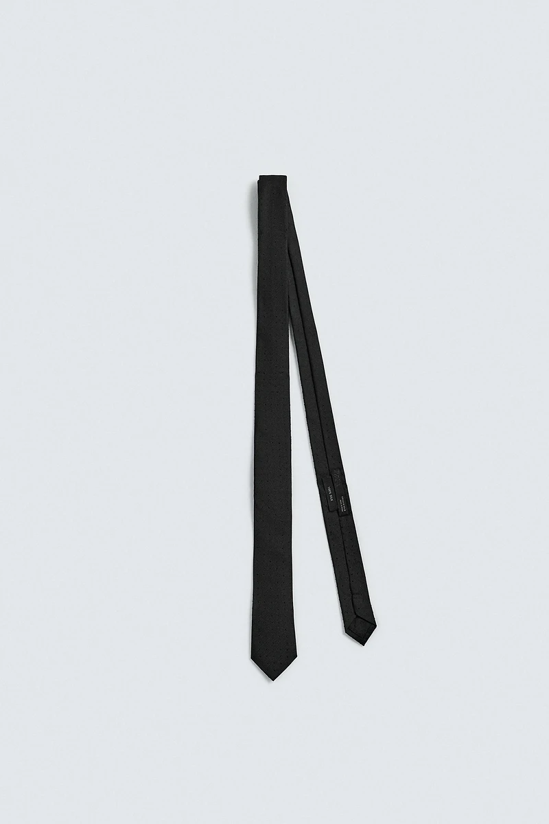 100% SILK JACQUARD TIE