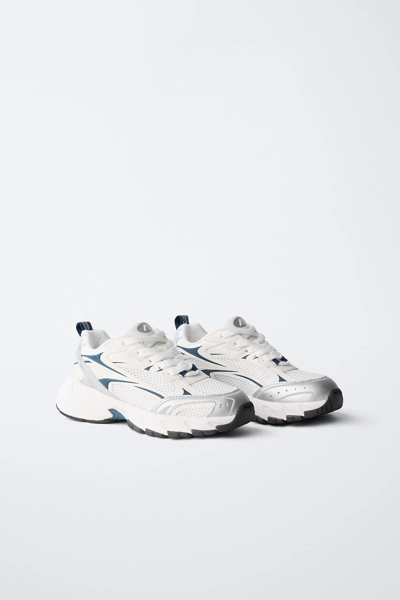 METALLIC MESH SNEAKERS
