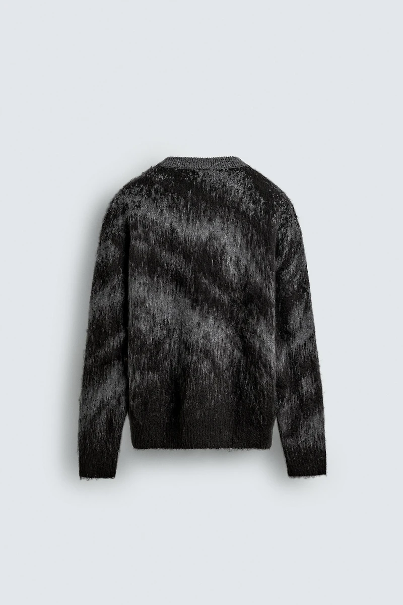 BRUSHED JACQUARD JUMPER