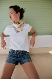 LOW-RISE CUFFED SHORTS