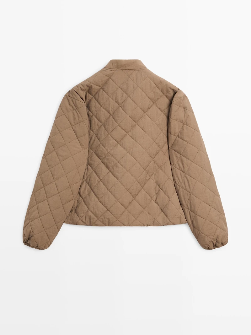 Short lightweight puffer jacket