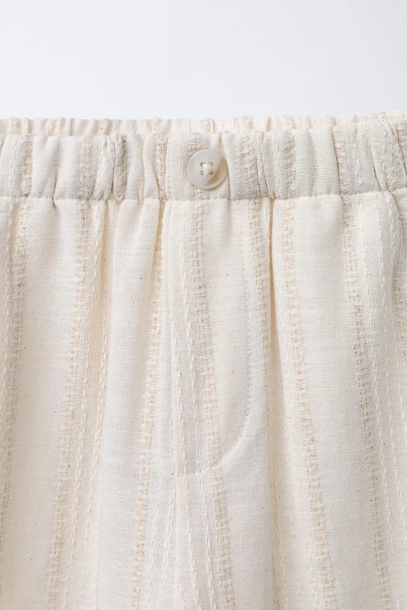 TEXTURED STRIPED STRAIGHT PANTS