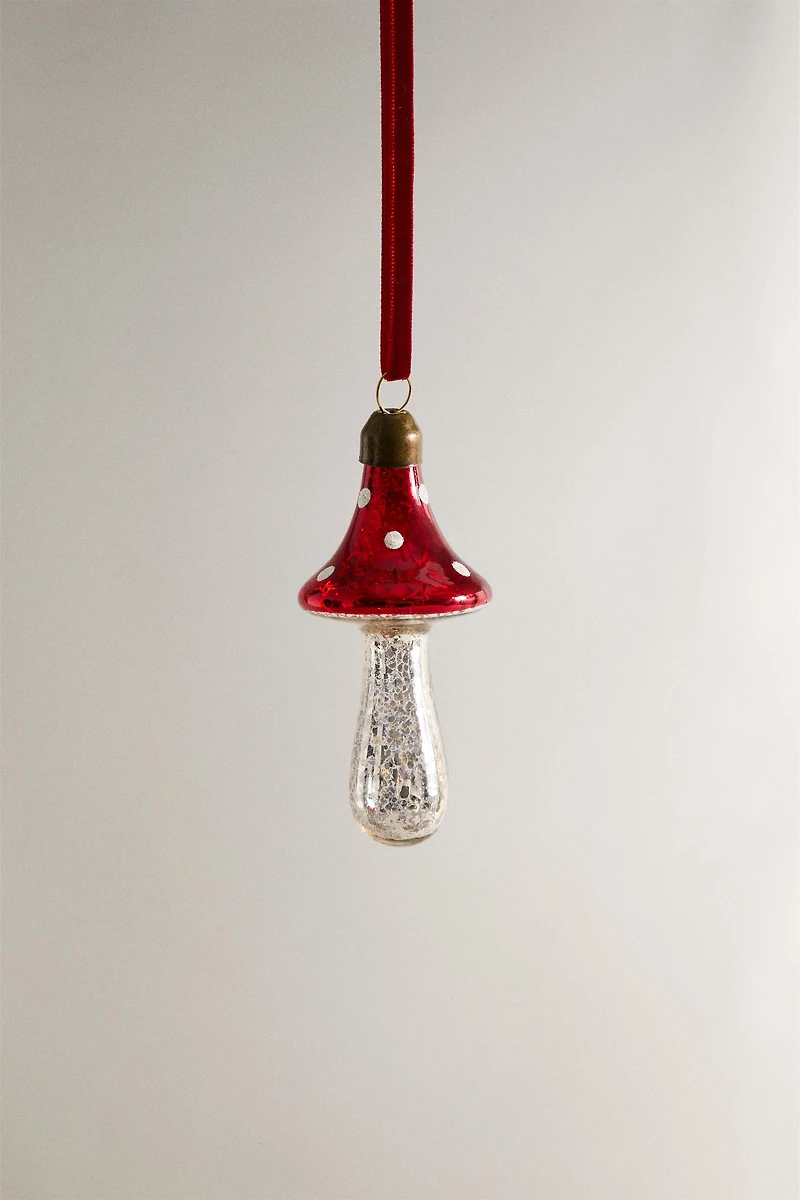 RED MUSHROOM CHRISTMAS TREE ORNAMENT