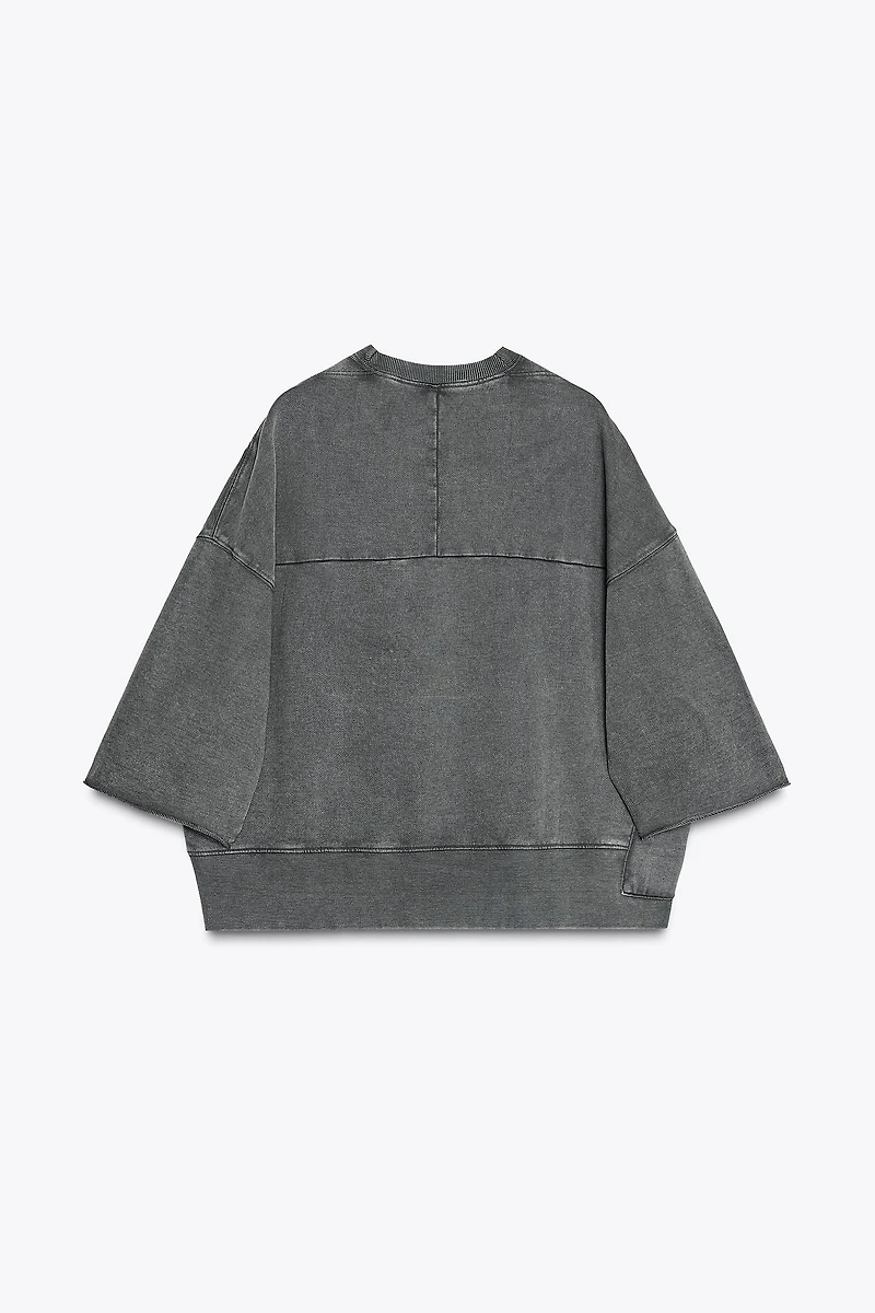 WASHED SWEATSHIRT