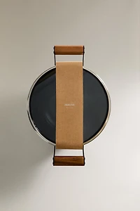 IRON POT WITH LID
