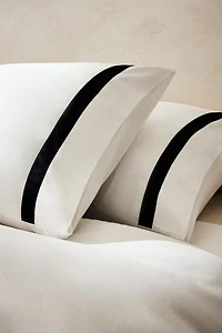 BORDERED SATEEN PILLOWCASE