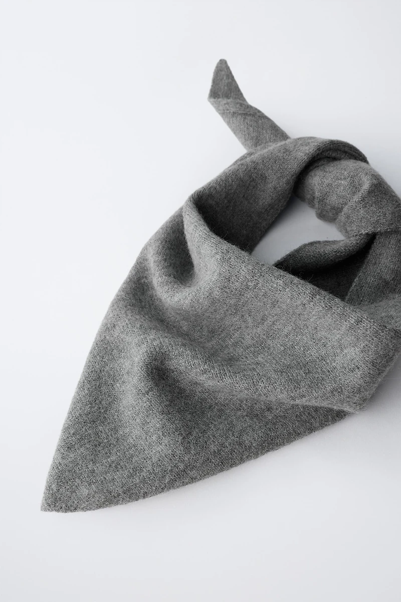 KNIT SCARF