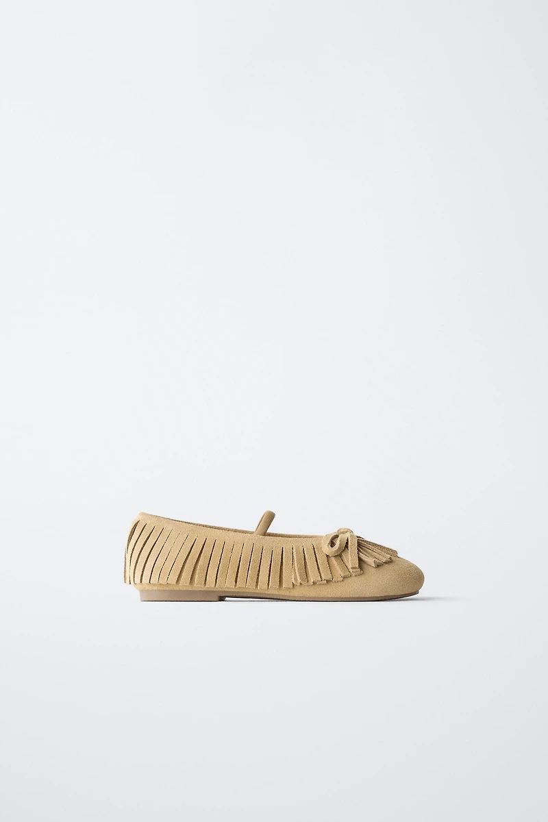 LEATHER FRINGED BALLET FLATS