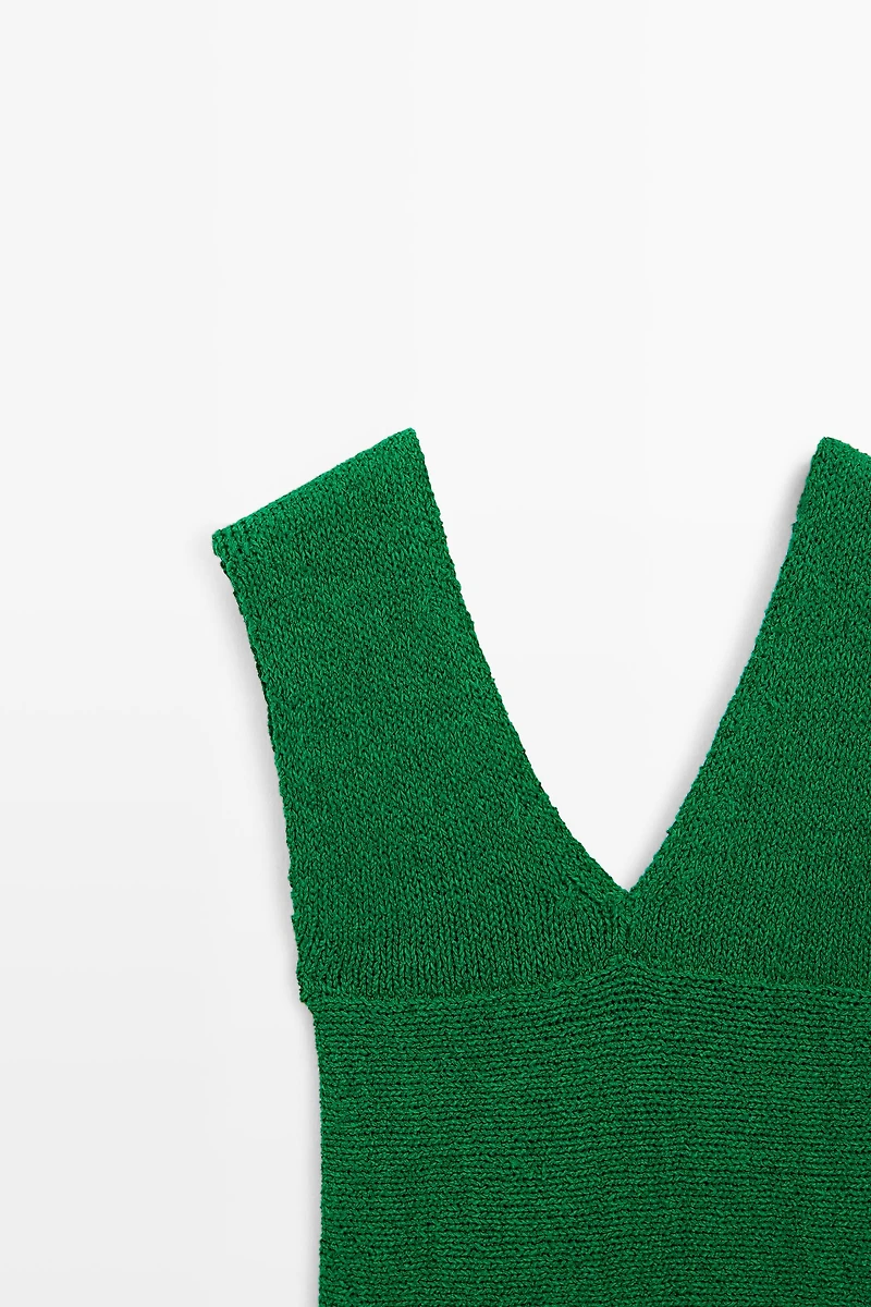 Cotton blend V-neck knit top