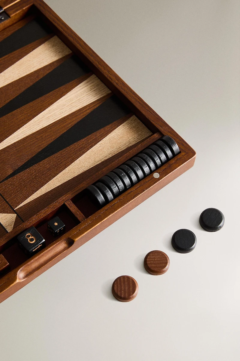 WOODEN BACKGAMMON SET
