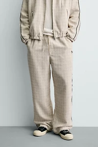 PANTALON DE JOGGING STRUCTURÉ À BANDE CONTRASTANTE