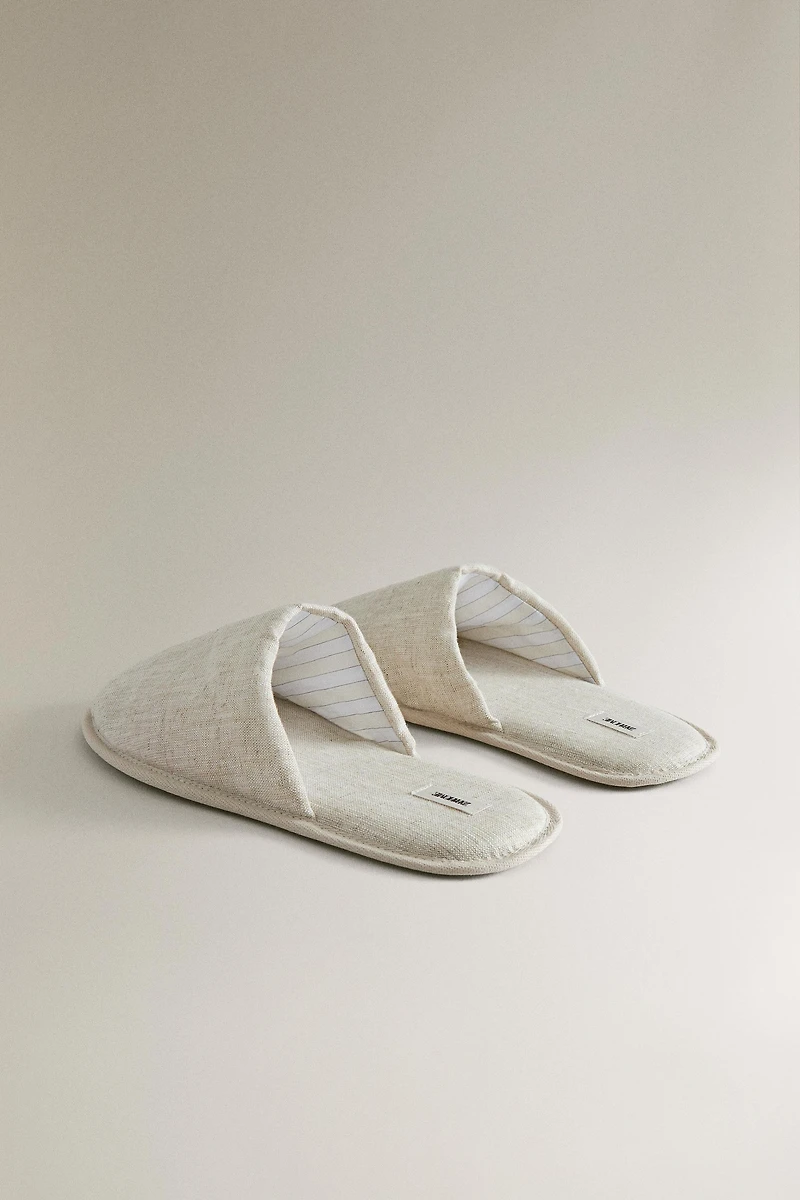 LINEN MULE SLIPPERS