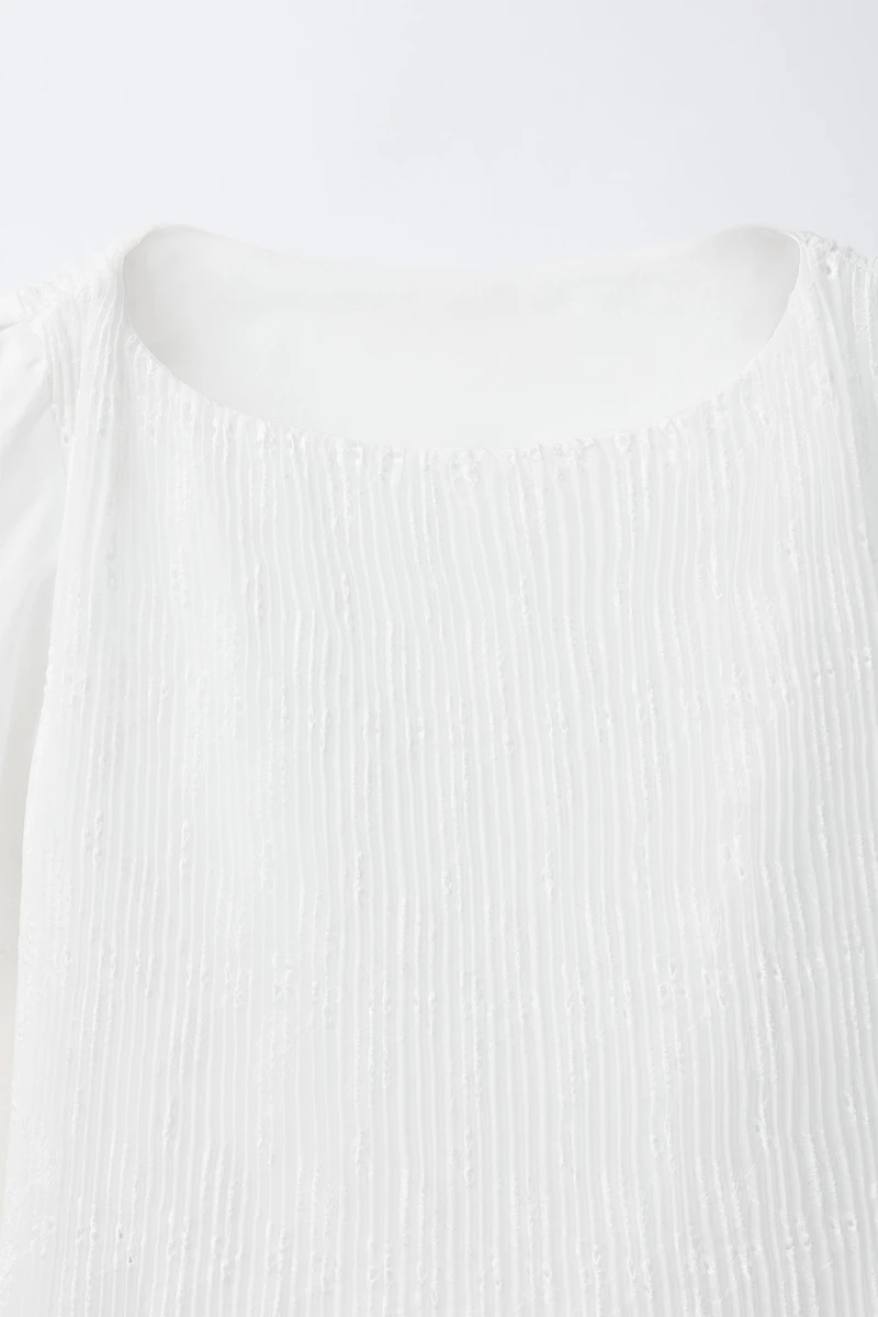 PLEATED LACE TOP