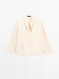 Flowing blouse with bib detail