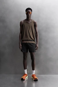 LIGHTWEIGHT RUNNING TANK TOP