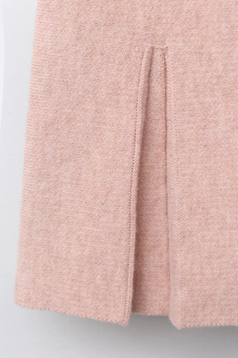 PLEATED KNIT SKIRT